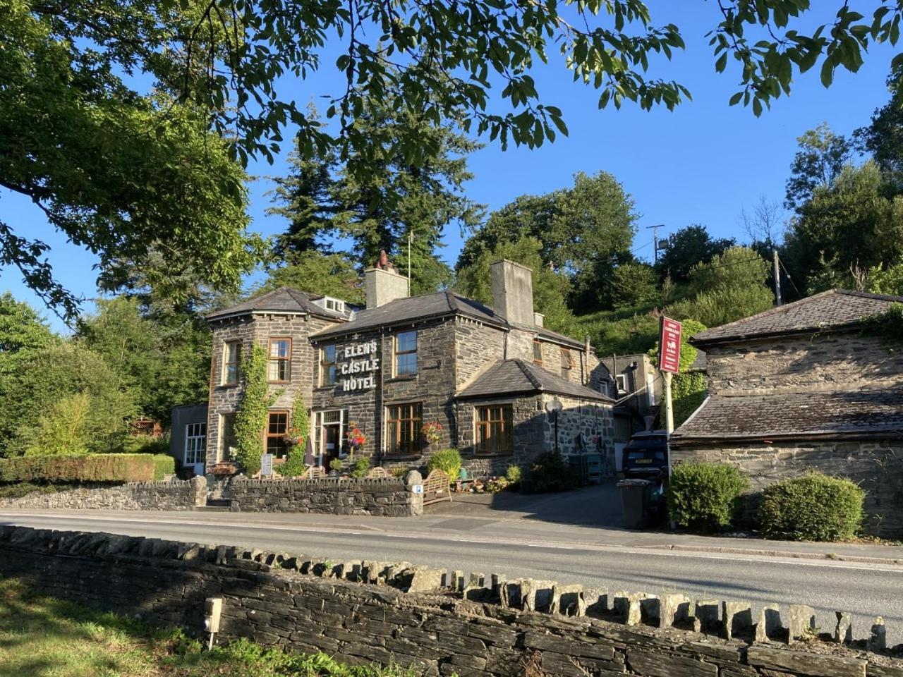 Elen'S Castle Hotel Dolwyddelan Eksteriør billede