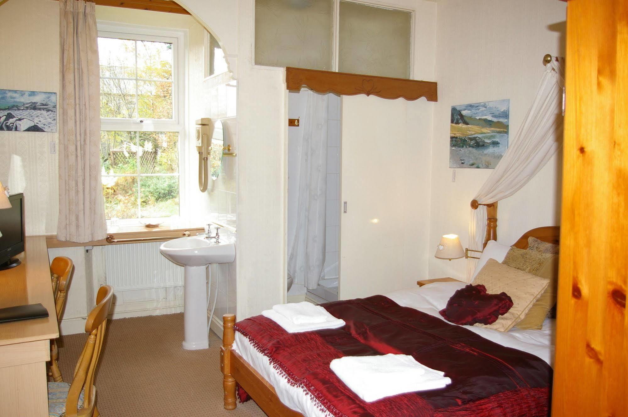 Elen'S Castle Hotel Dolwyddelan Eksteriør billede